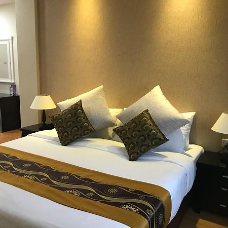 Rimbun Suites & Residences Bandar Seri Begawan Exterior foto